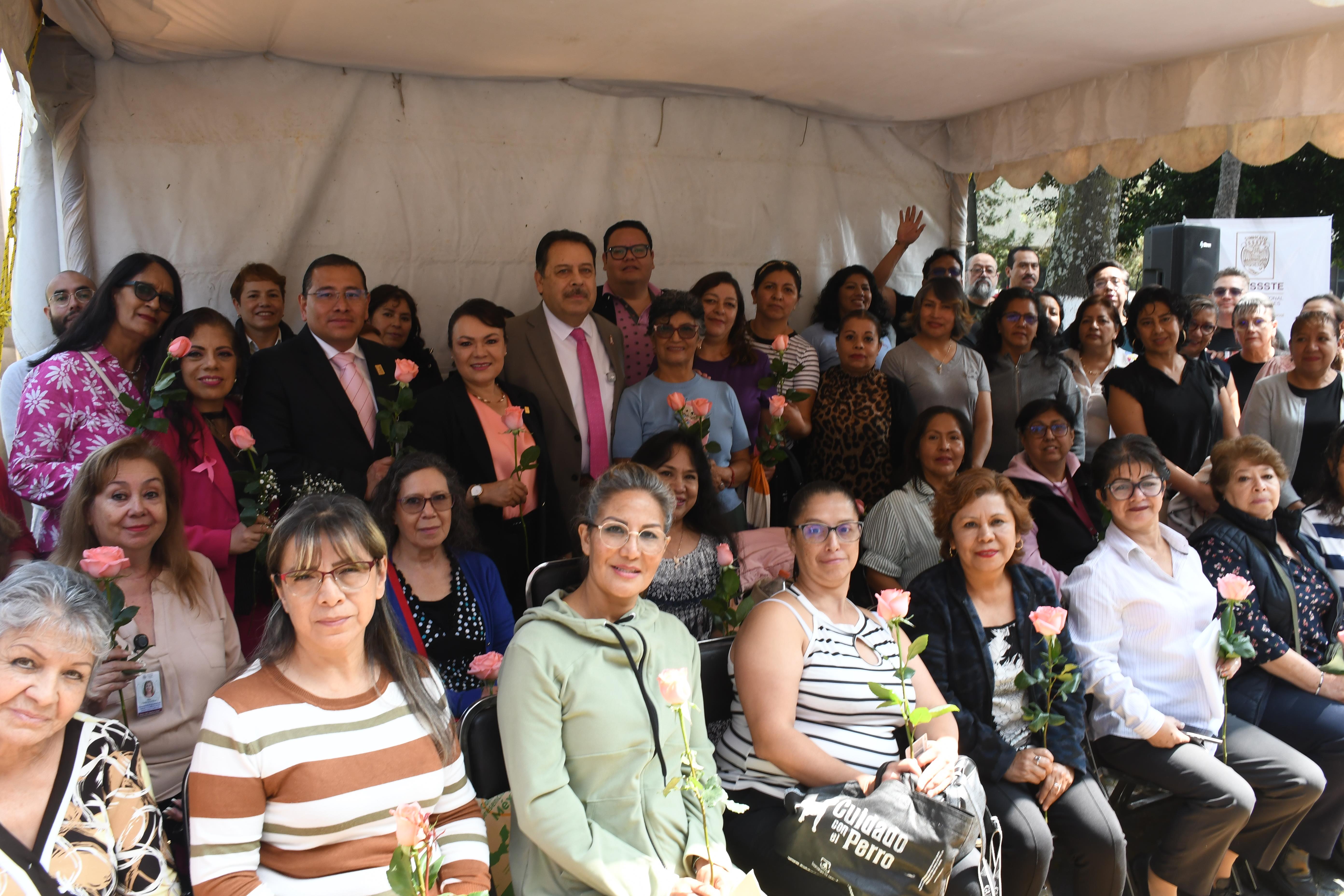  Jornada de "Estudio de Mastografía" en la sede del Sindicato Nacional de Trabajadores del ISSSTE